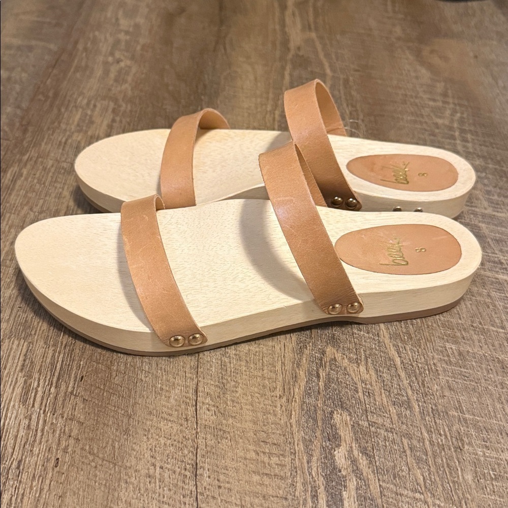 Beek Women’s Two-Strap Tan Leather Slide Clog-Like Sandals Size 8 - Picture 2 of 8
